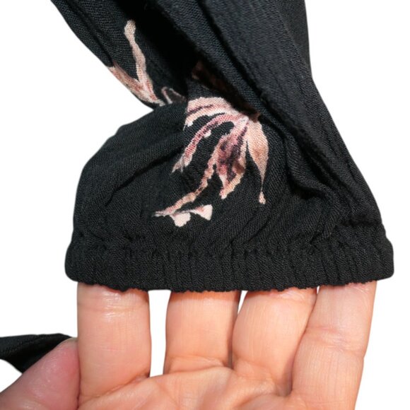 Billabong Mini Wrap Dress Womens Small Black Floral Crinkle Boho Long Sleeve - Picture 7 of 9